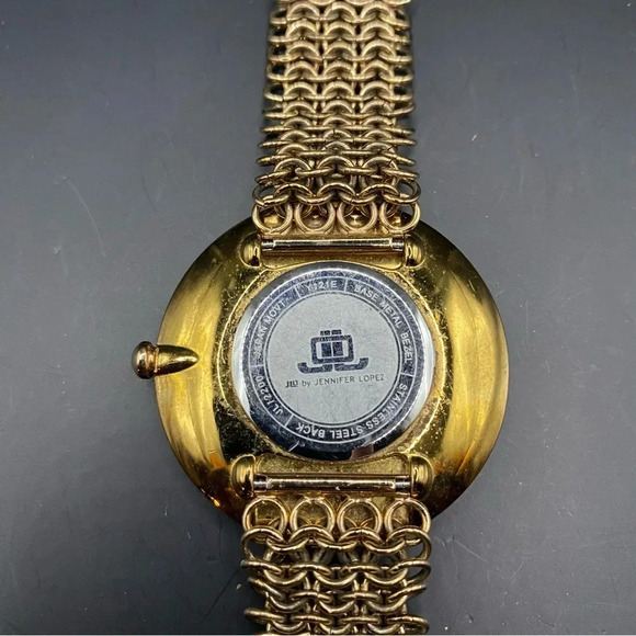 VGT JENNIFER LOPEZ Women's Wristwatch Gold-tone Crystal Base Metal Bezel Dial - Picture 6 of 12